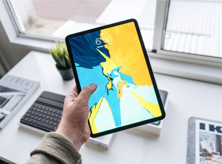 The Eco-Friendly Revolution: Sustainable Tech Gadgets for a Greener Tomorrow